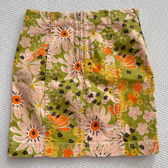 Free People x Lenni The Label Floral 70s Print Mini Skirt - Picture 3 of 5